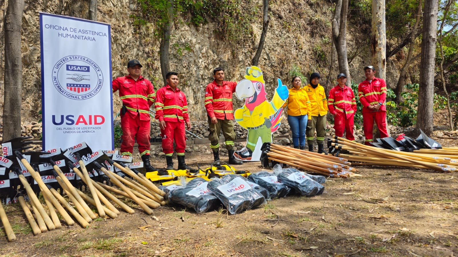 poder-popular-usaid-dona-equipo-de-protecci-n-forestal-al-icf